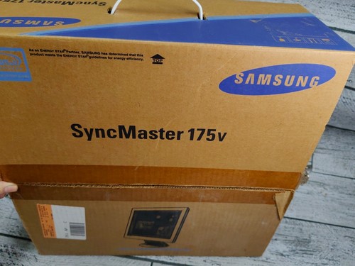 Samsung syncmaster 175v lcd - samsung,